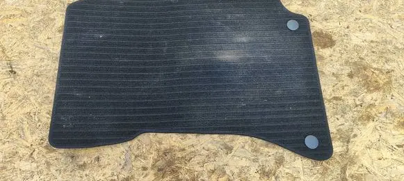 Mercedes-Benz E W212 Front floor mat A2126840000