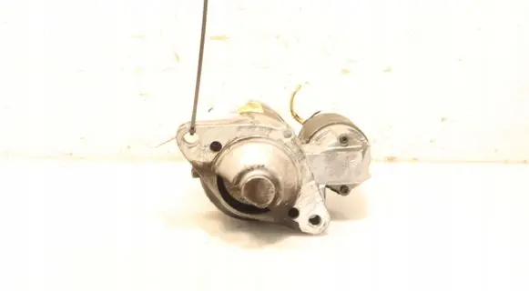 Renault Clio II Starter motor D7E39