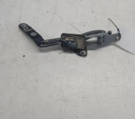 Volvo S70 V70 V70 XC Tailgate/trunk/boot hinge