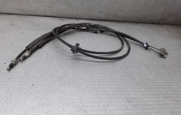 Handbrake/parking brake wiring cable