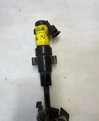 BMW 3 E46 Headlight washer spray nozzle 8362823 26092003
