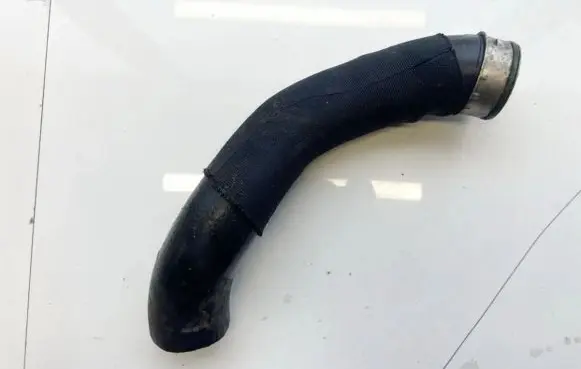 Mercedes-Benz Sprinter W901 W902 W903 W904 Engine coolant pipe/hose