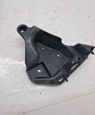 Volvo XC60 Front bumper mounting bracket 30764619
