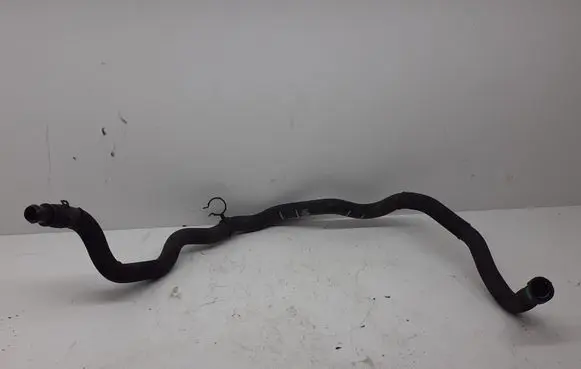 Land Rover Range Rover Sport L320 Engine coolant pipe/hose AH22490CC