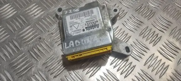 Renault Laguna II Airbag control unit/module 8200325696 603947700 E014MK41887