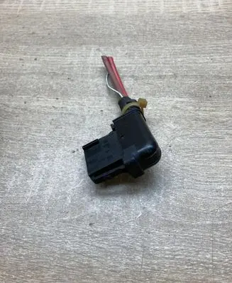 BMW 3 E90 E91 Plug wire 9320375 10688710 9320373