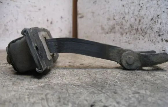 Mercedes-Benz A W168 Rear door check strap stopper