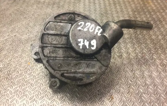 Mercedes-Benz S W220 Vacuum pump 6122300065 A6122300065