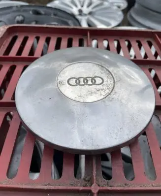 Audi 80 90 B2 Original wheel cap