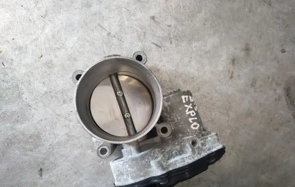 Ford Explorer V Throttle body valve AT4E9F991EL