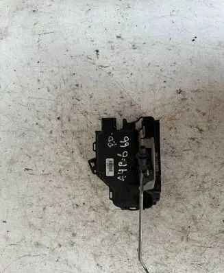 Audi A4 S4 B6 8E 8H Front door lock 8E1837016C PA66307