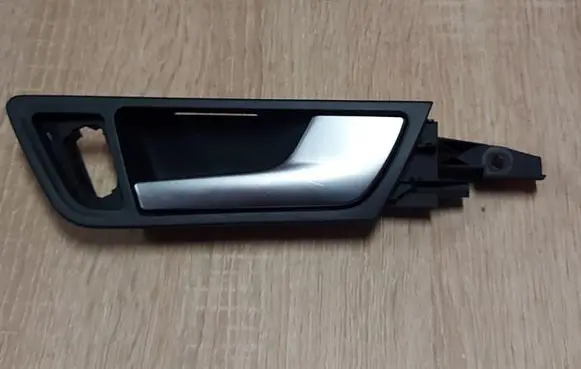Audi Q5 SQ5 Front door interior handle 8R0837020