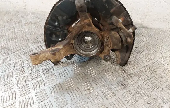 Toyota Avensis T250 Front wheel hub 4321105060 477810F010