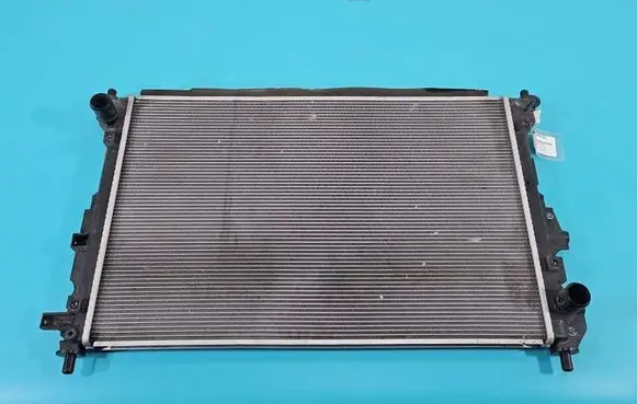 Suzuki Vitara (LY) Coolant radiator 422136-8250 IMPRK1470862
