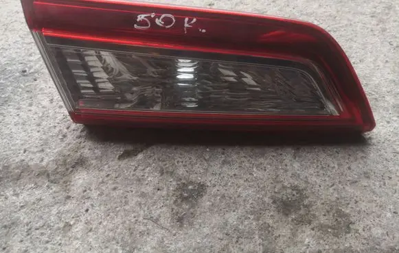 Toyota Camry Tailgate rear/tail lights 06198 SAERO9