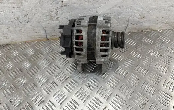 Nissan X-Trail T32 Generator/alternator 231004BE0A F000BL0841
