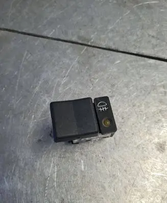 Fog light switch
