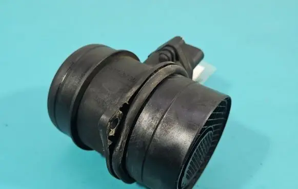 Skoda Superb B5 (3U) Mass air flow meter 0281002461 IMPRK1423771