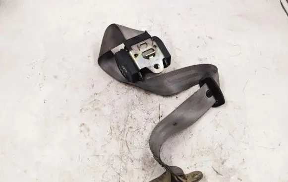 Audi A6 S6 C6 4F Rear seatbelt 5260535 040541 04072005F