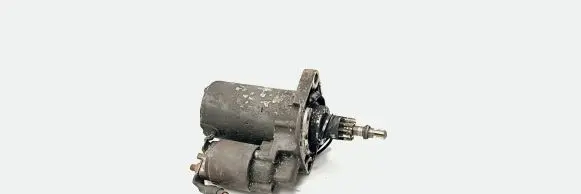 Volkswagen Golf IV Starter motor