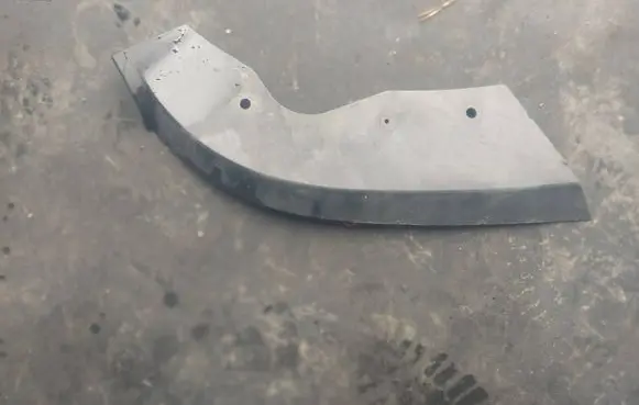 Volkswagen Transporter - Caravelle T5 Under headlight/headlamp trim 7H0805583