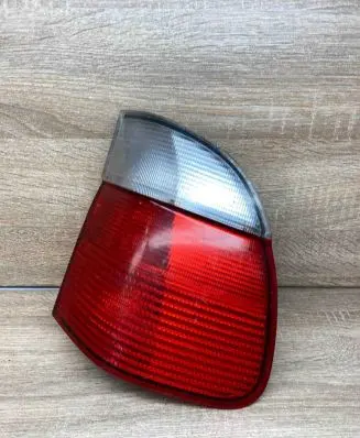 BMW 5 E39 Rear/tail lights 2496322 2496340