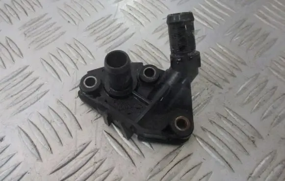 Renault Modus Engine coolant pipe/hose 8200337841