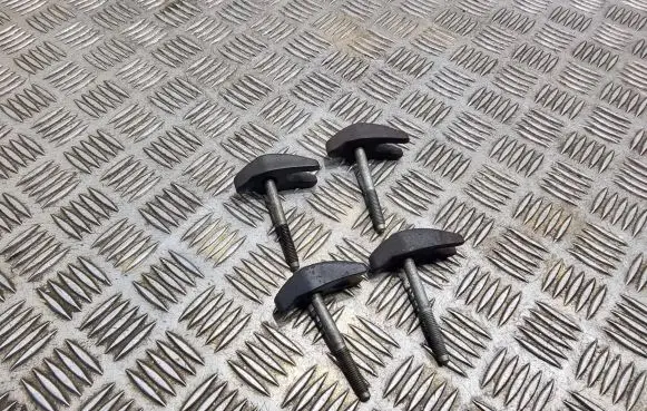 Fuel Injector clamp holder