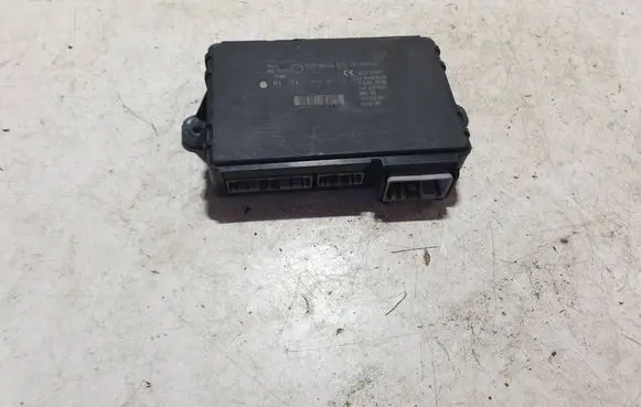 Jaguar XJL Light module LCM BJ3219H440BG 8317400597