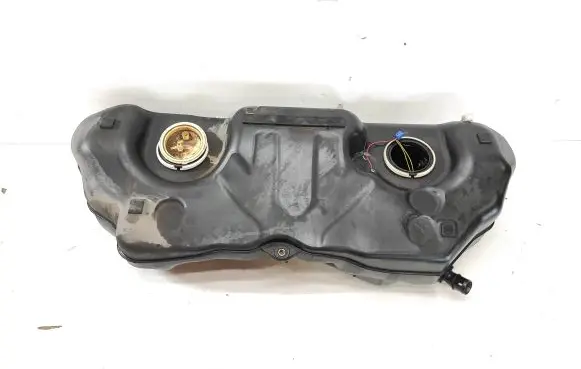 BMW X3 E83 Fuel tank 6758611