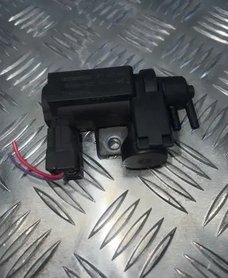 Honda CR-V Vacuum valve 36180rz0g012