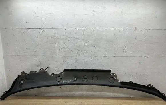 BMW 5 GT F07 Wiper trim 7199752 10808611