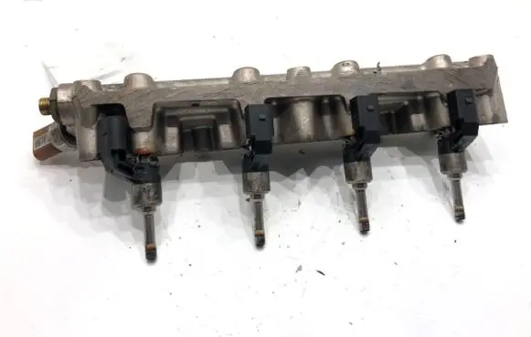 Volkswagen Scirocco Fuel main line pipe IHP072