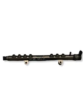 Volvo XC70 Fuel main line pipe 30777759