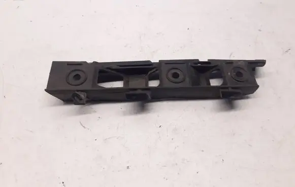 Volkswagen PASSAT B6 Front bumper mounting bracket 3C0907184