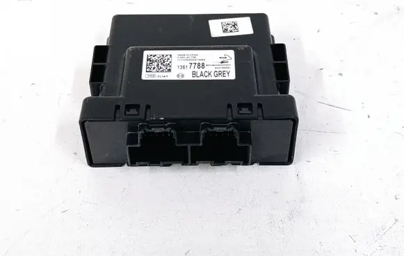 Opel Insignia B Parking PDC control unit/module 13517788