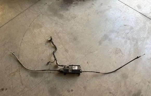 Maserati Ghibli Hand brake control module 670008080