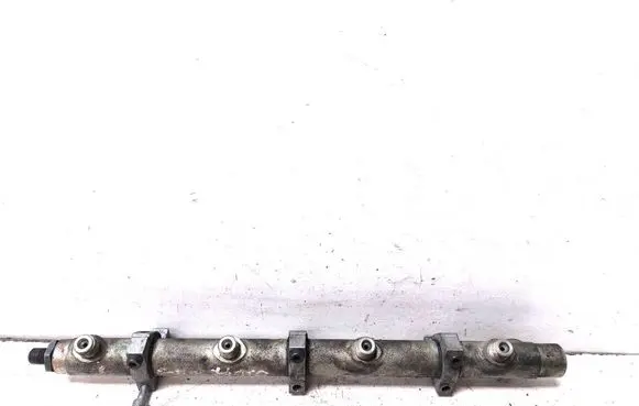 BMW 7 E38 Fuel main line pipe F00R000224