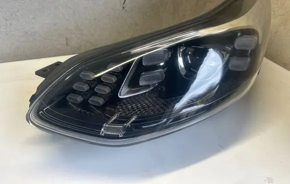 Headlight/headlamp