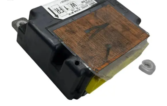 Nissan Qashqai Airbag control unit/module 988204EH0C