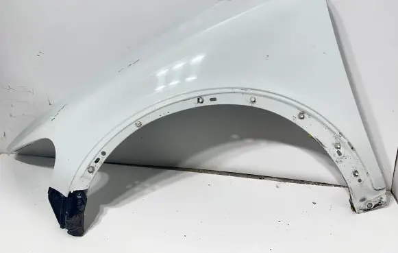 Volvo C30 Fender