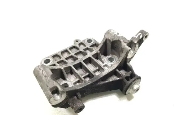 Audi A5 8T 8F Generator/alternator bracket 059903143S