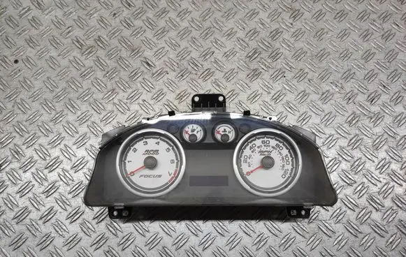 Ford Focus Speedometer (instrument cluster) 8S4T10890C