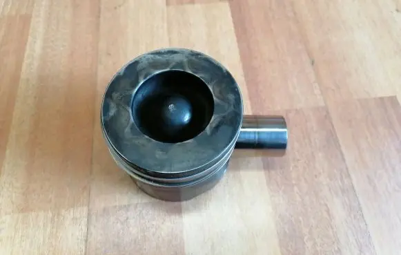 Jaguar XF X250 Piston 306DT AJTDV6 AJV6D