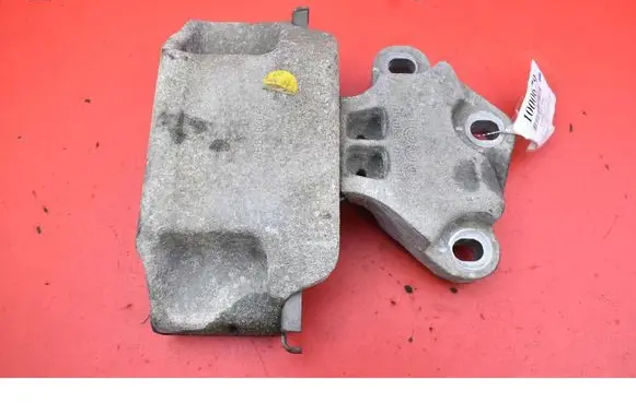 Volkswagen Crafter Gearbox mounting bracket 