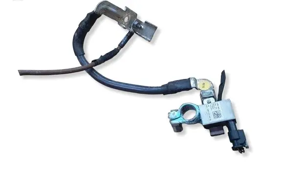 Volkswagen Golf VII Negative earth cable (battery) 5Q0915181G 16102014