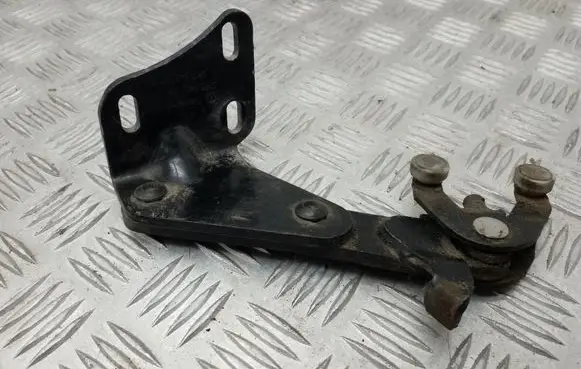 Volkswagen Caddy Sliding door lower roller guide/hinge 2K0843397A 2K0843397B