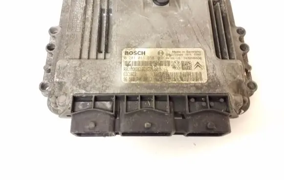 Peugeot 407 Engine control unit/module 0281011558 9656974680