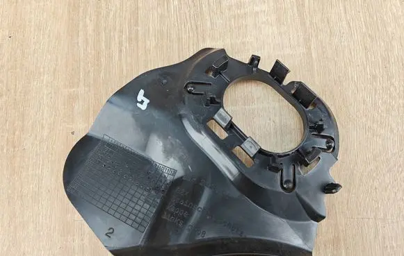 BMW 4 G22 G23 G24 G26 Rear underbody cover/under tray 6888058
