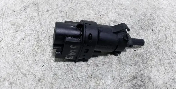 Mazda 3 I Brake pedal sensor switch 3M5TI3480AB